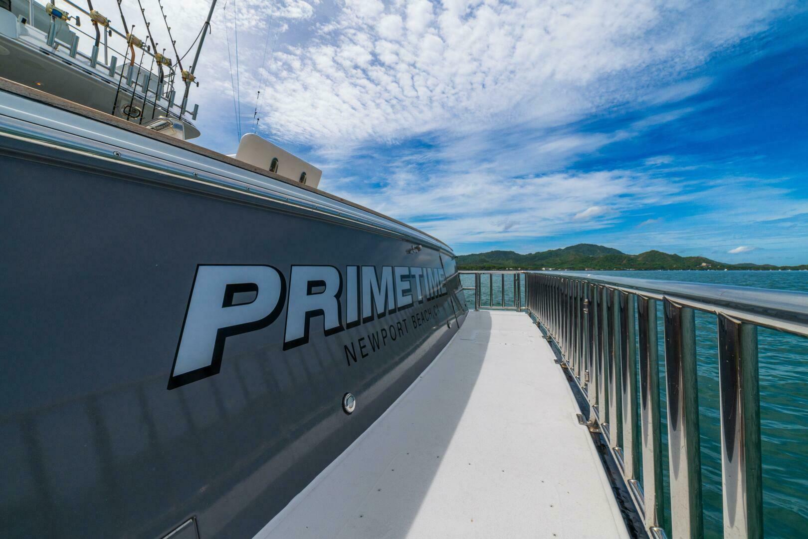 PRIMETIME 98ft Queenship Yacht For Sale