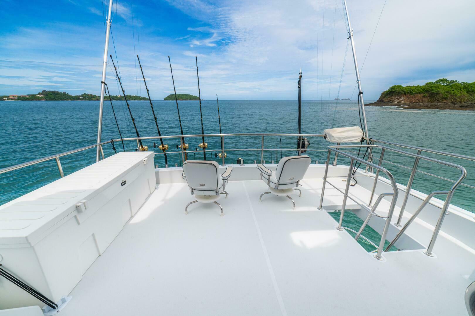 PRIMETIME 98ft Queenship Yacht For Sale