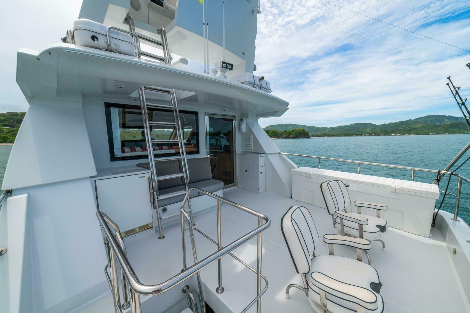 PRIMETIME 98ft Queenship Yacht For Sale