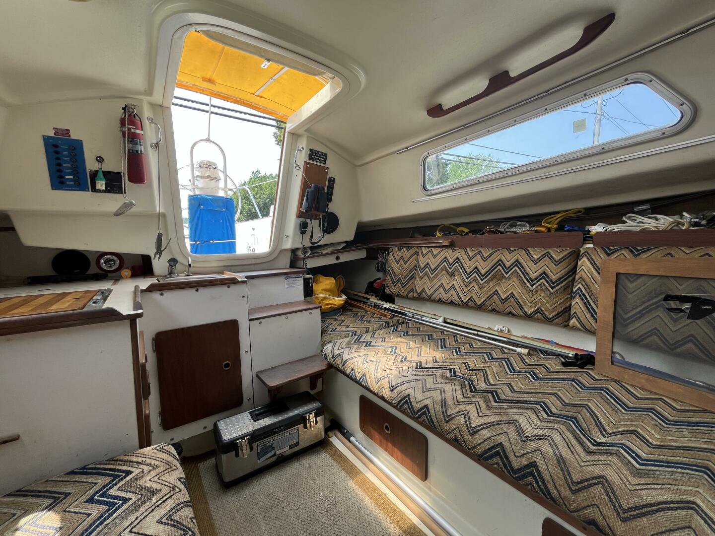 30ft Pearson Yacht For Sale