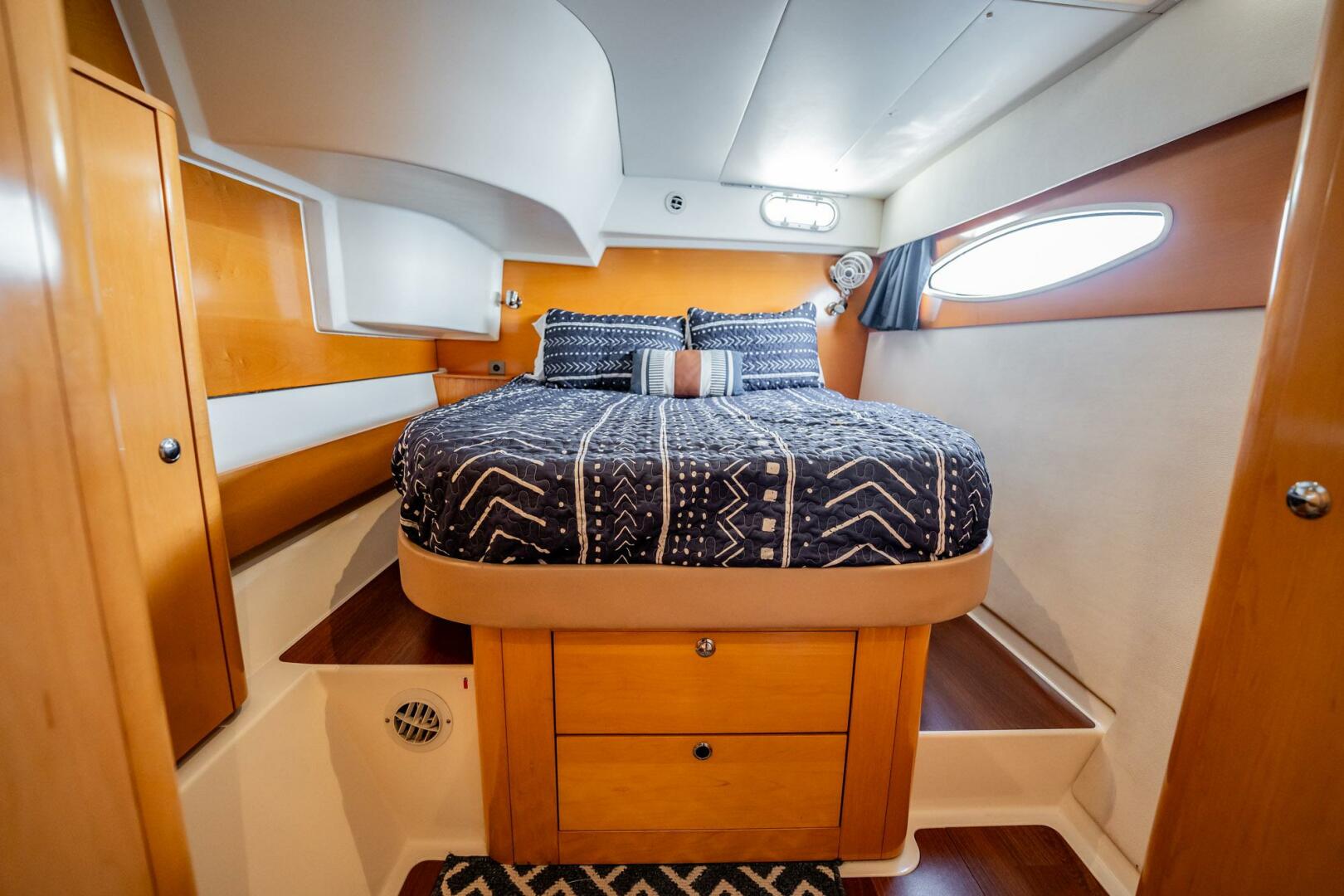 BellaMaggio 48ft Fountaine Pajot Yacht For Sale