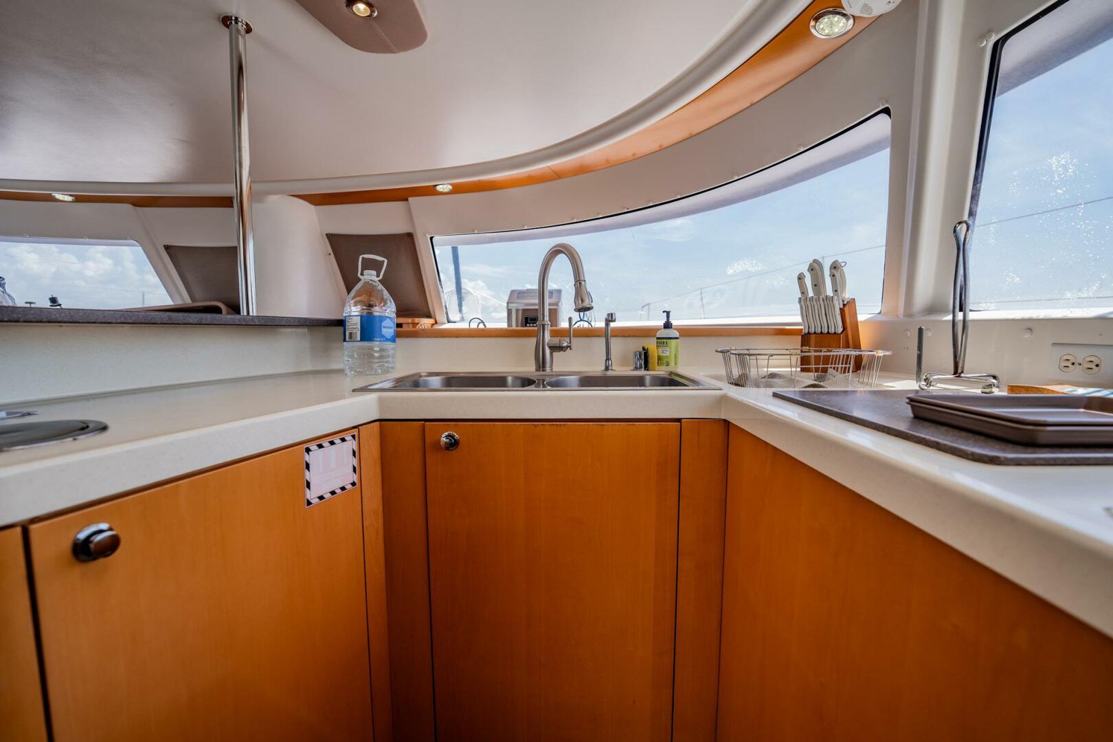 BellaMaggio 48ft Fountaine Pajot Yacht For Sale