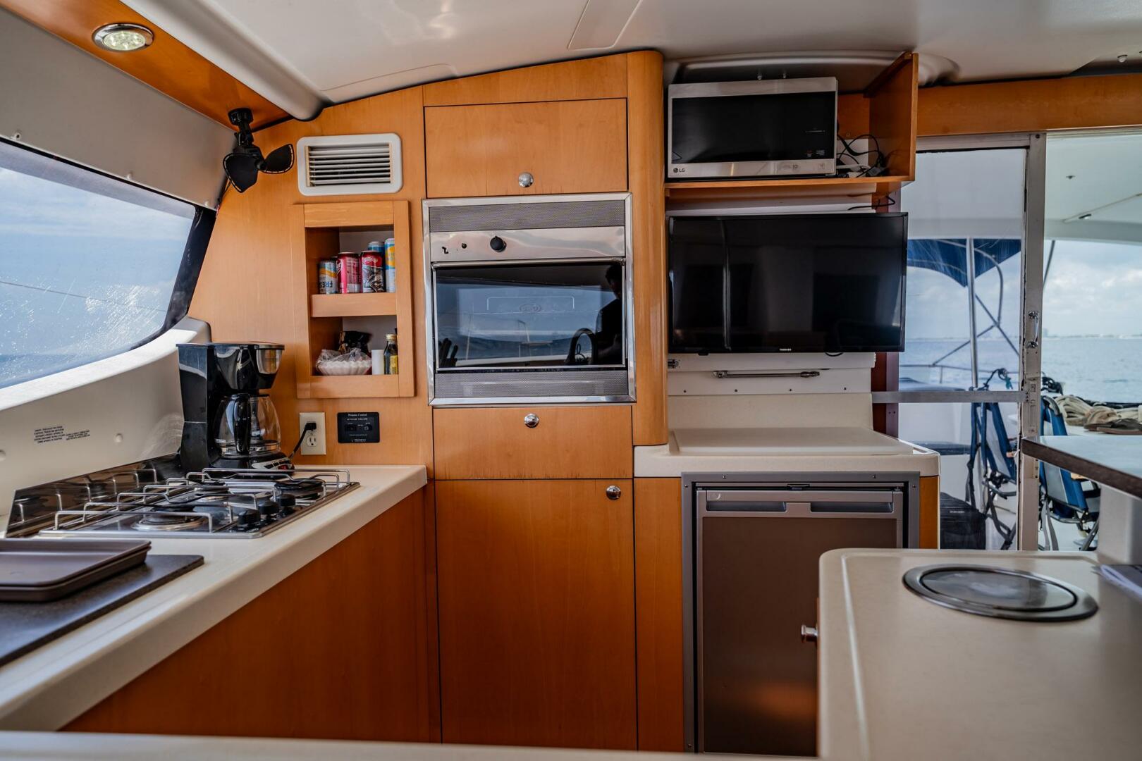BellaMaggio 48ft Fountaine Pajot Yacht For Sale
