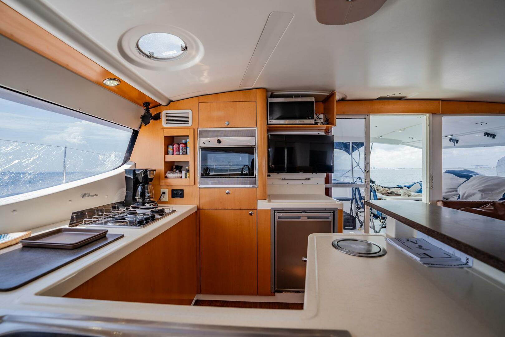 BellaMaggio 48ft Fountaine Pajot Yacht For Sale