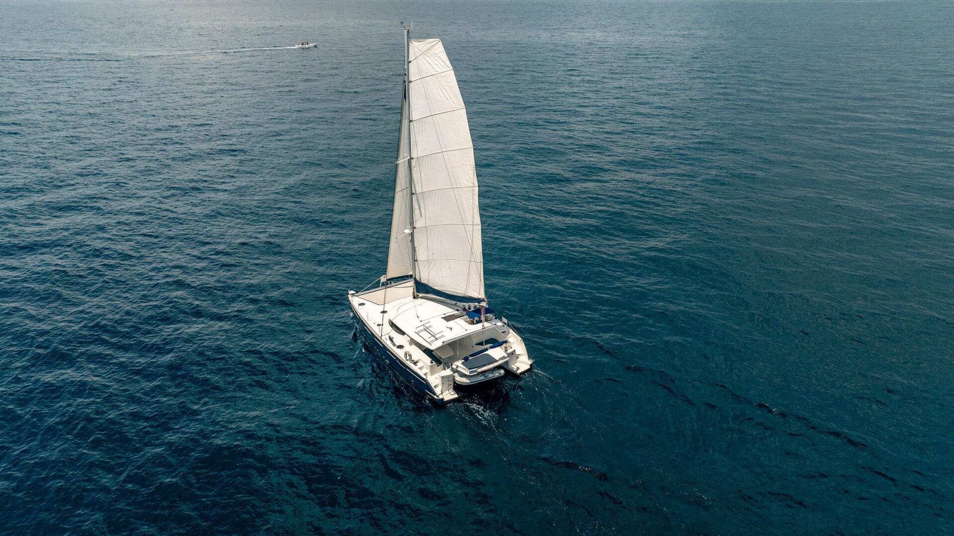 BellaMaggio 48ft Fountaine Pajot Yacht For Sale