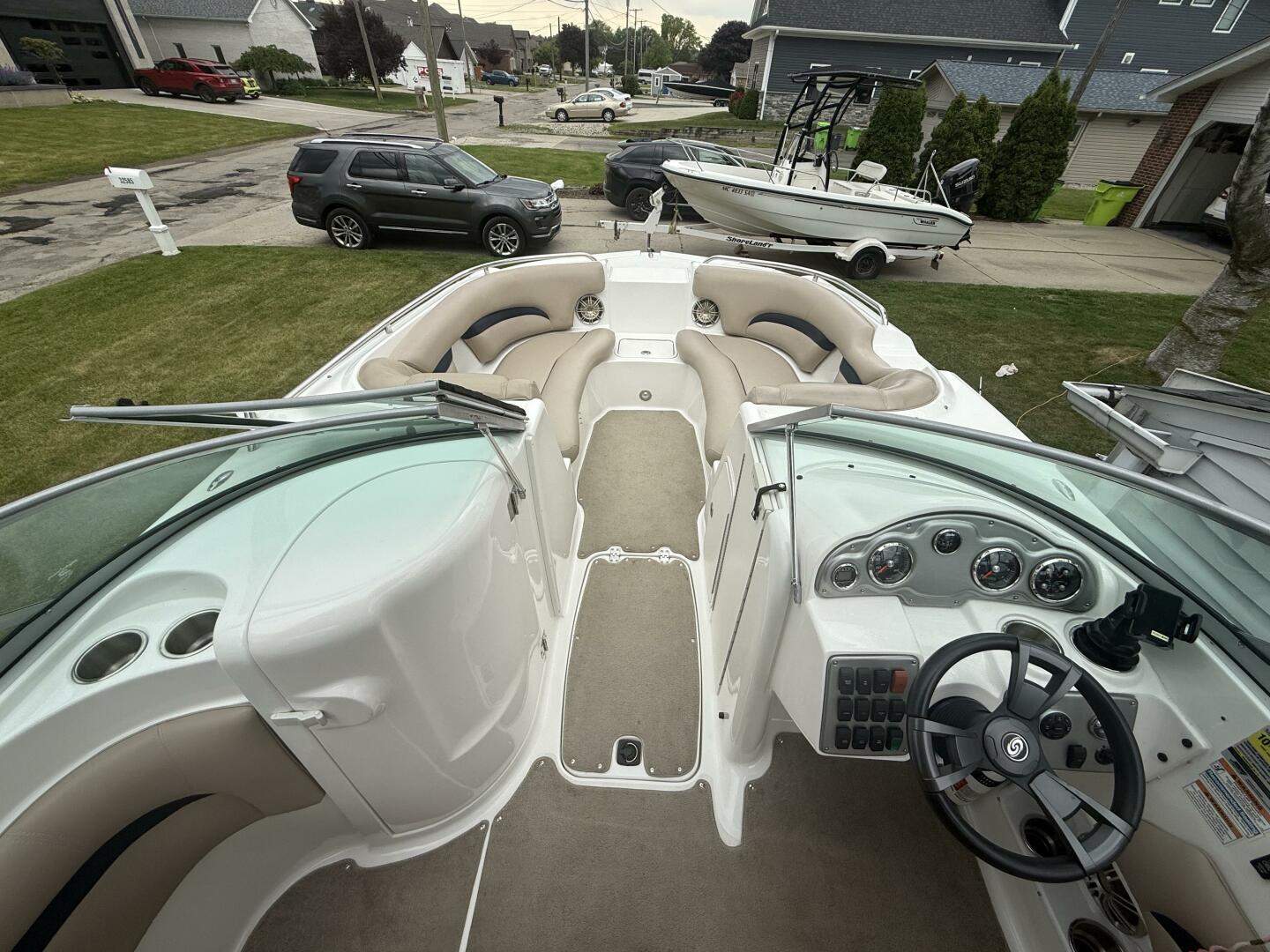 25ft Hurricane Yacht For Sale