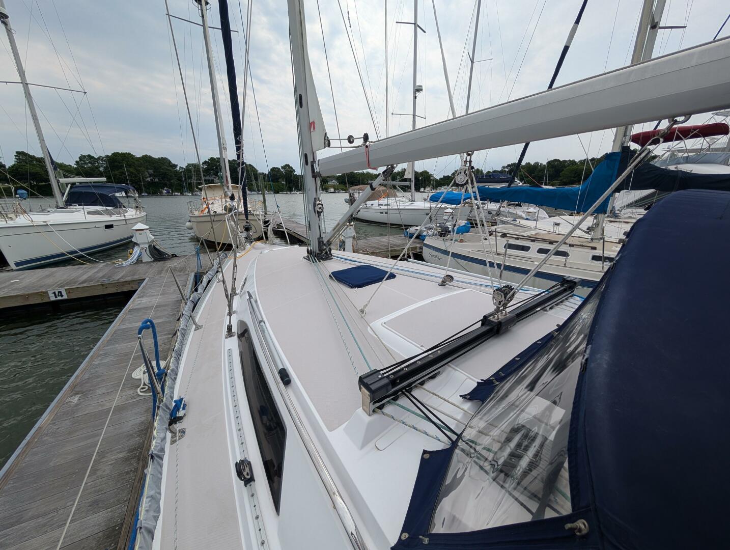 Sea Bella 35ft Catalina Yacht For Sale