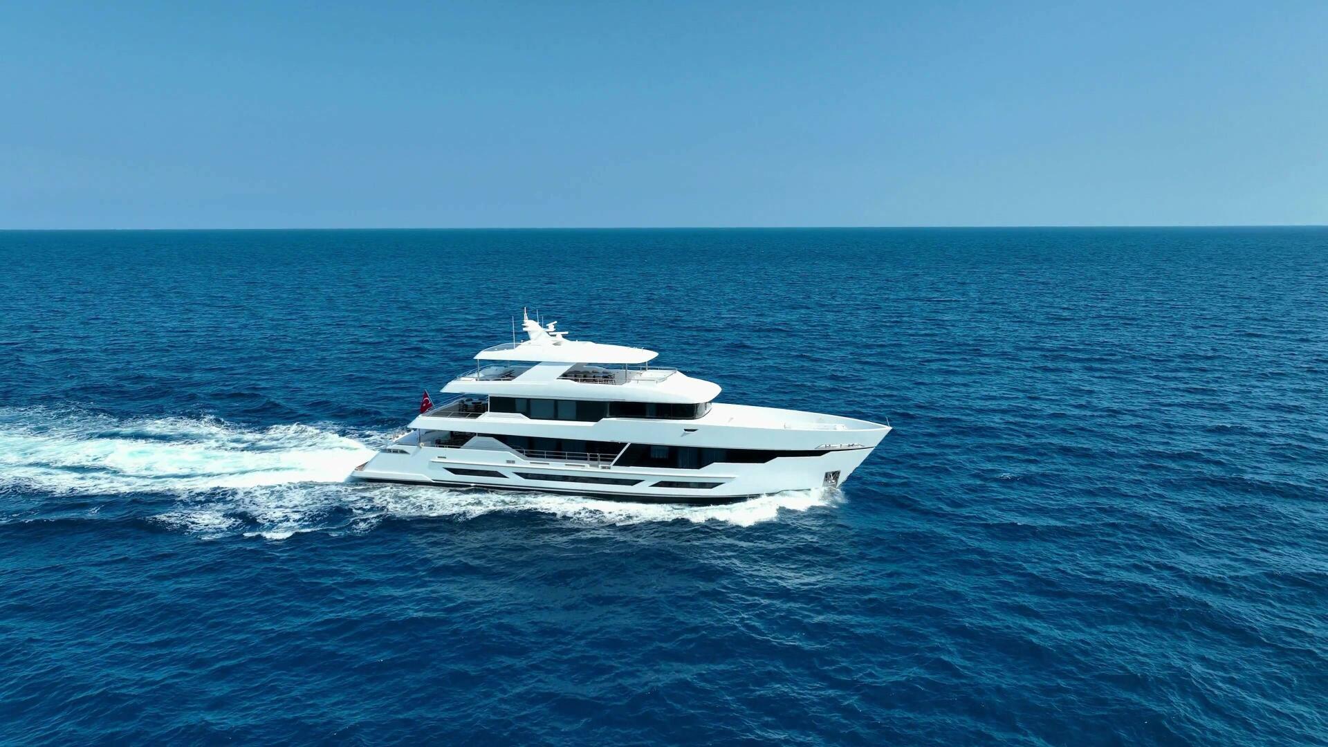 Project 125 125ft Hargrave Yacht For Sale