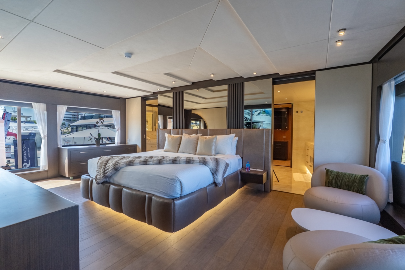 RESONANCE 125ft Hargrave Yacht For Sale