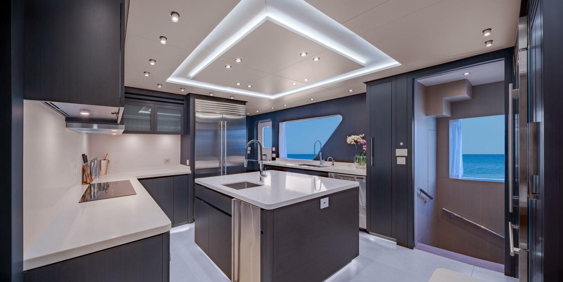 Project 125 125ft Hargrave Yacht For Sale