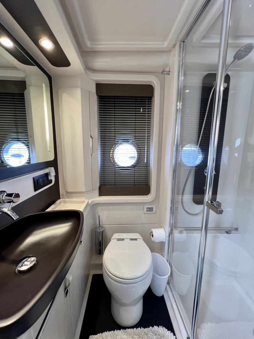 Azimut 50 FLYBRIDGE - Photo 78