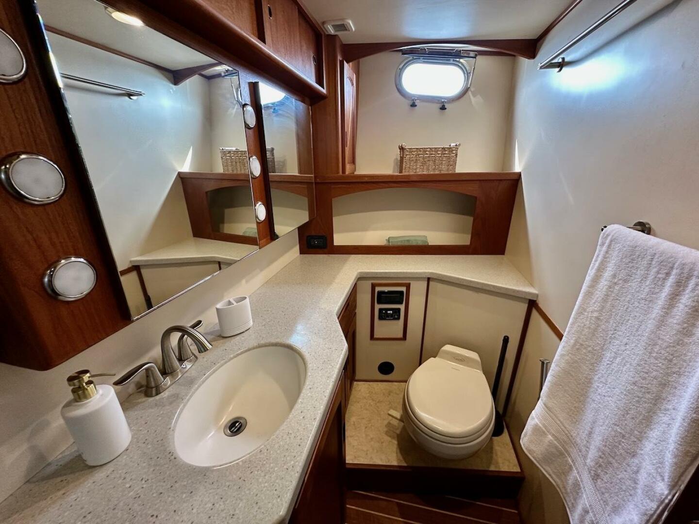 SPEAKEASY 54ft Nordic Tugs Yacht For Sale