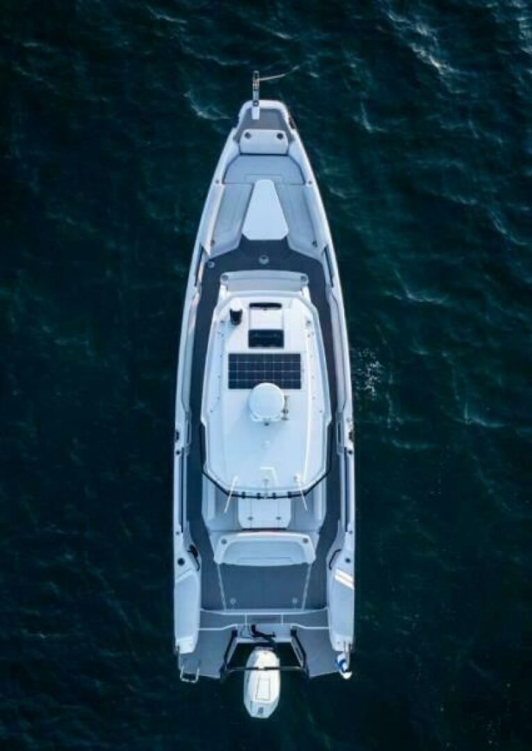 30ft Axopar Yacht For Sale