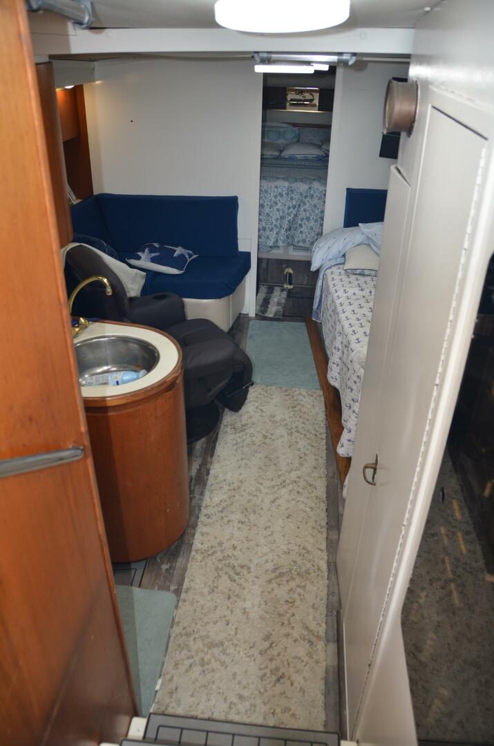 DOUBLE TROUBLE 43ft Tiara Yachts Yacht For Sale