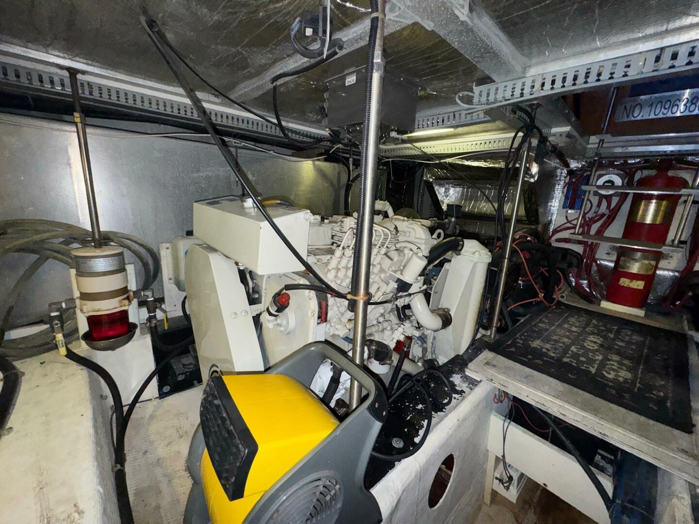 Engine room of a 2000 Carver 506 Motor Yacht, featuring mech