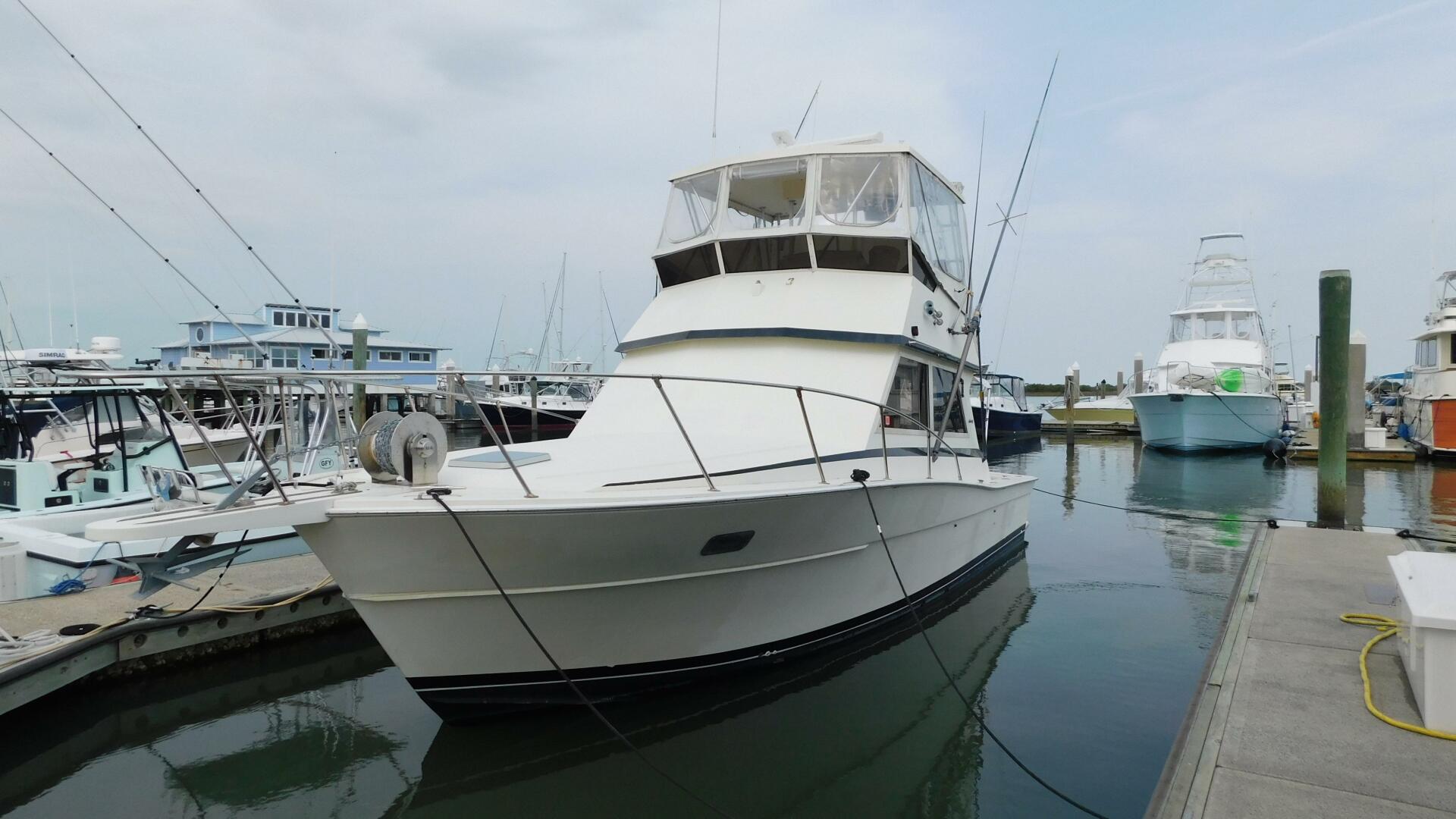 35ft Viking Yacht For Sale