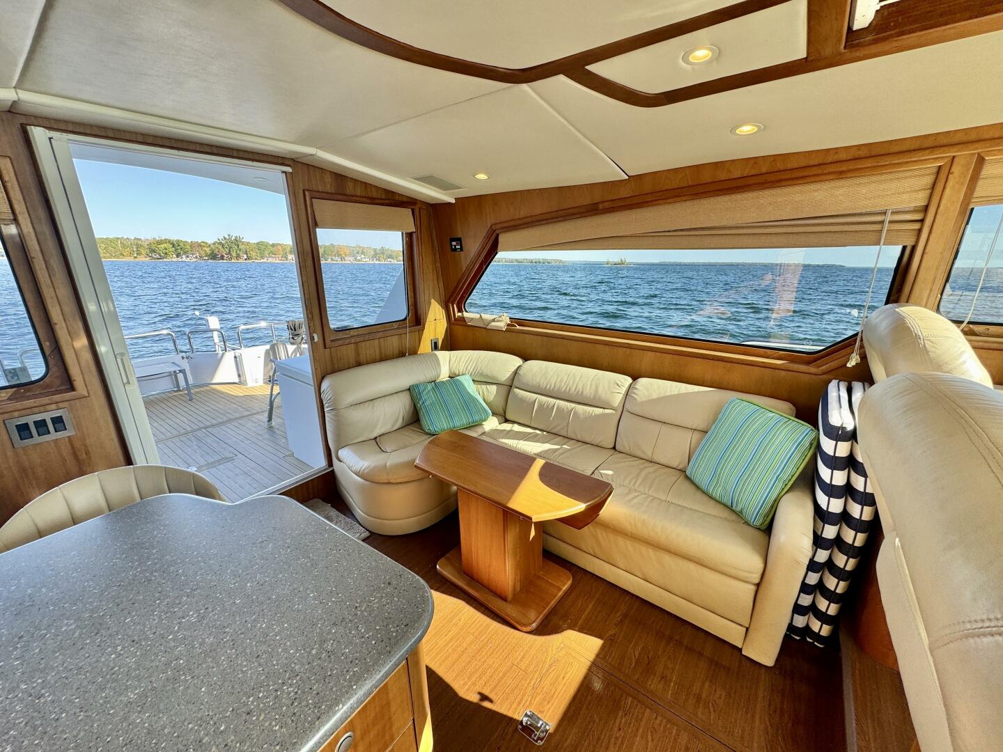 42ft Dovercraft Yacht For Sale