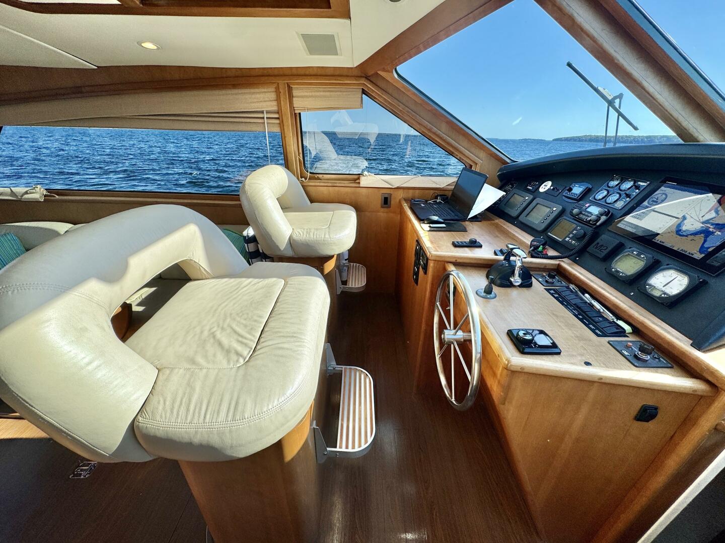 42ft Dovercraft Yacht For Sale