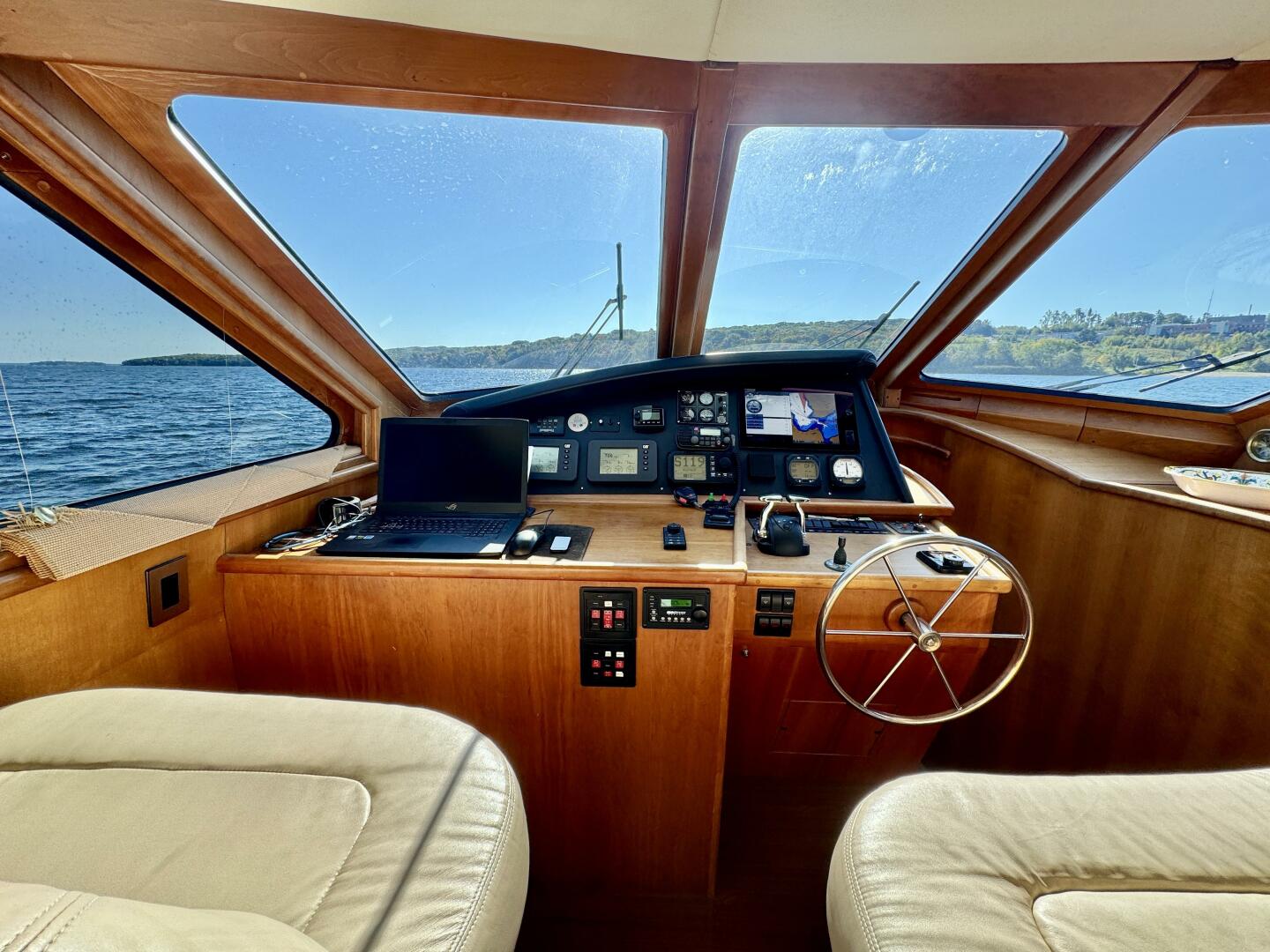 42ft Dovercraft Yacht For Sale