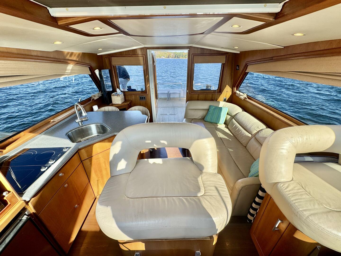 42ft Dovercraft Yacht For Sale