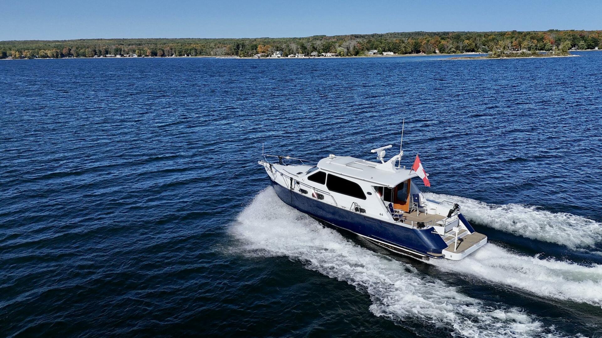 42ft Dovercraft Yacht For Sale