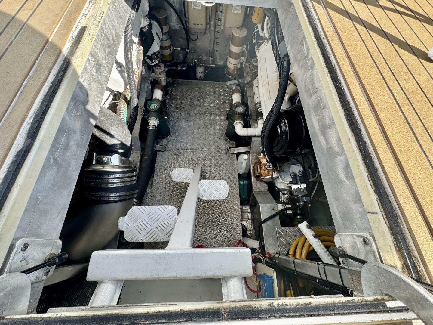 42ft Dovercraft Yacht For Sale