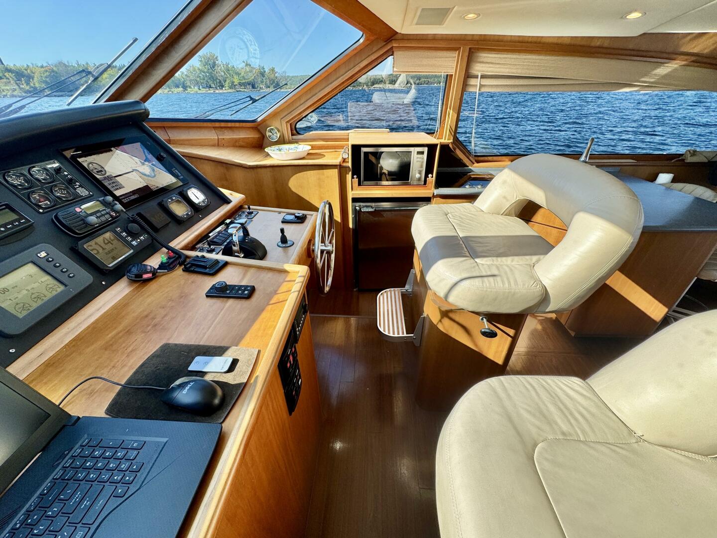 42ft Dovercraft Yacht For Sale