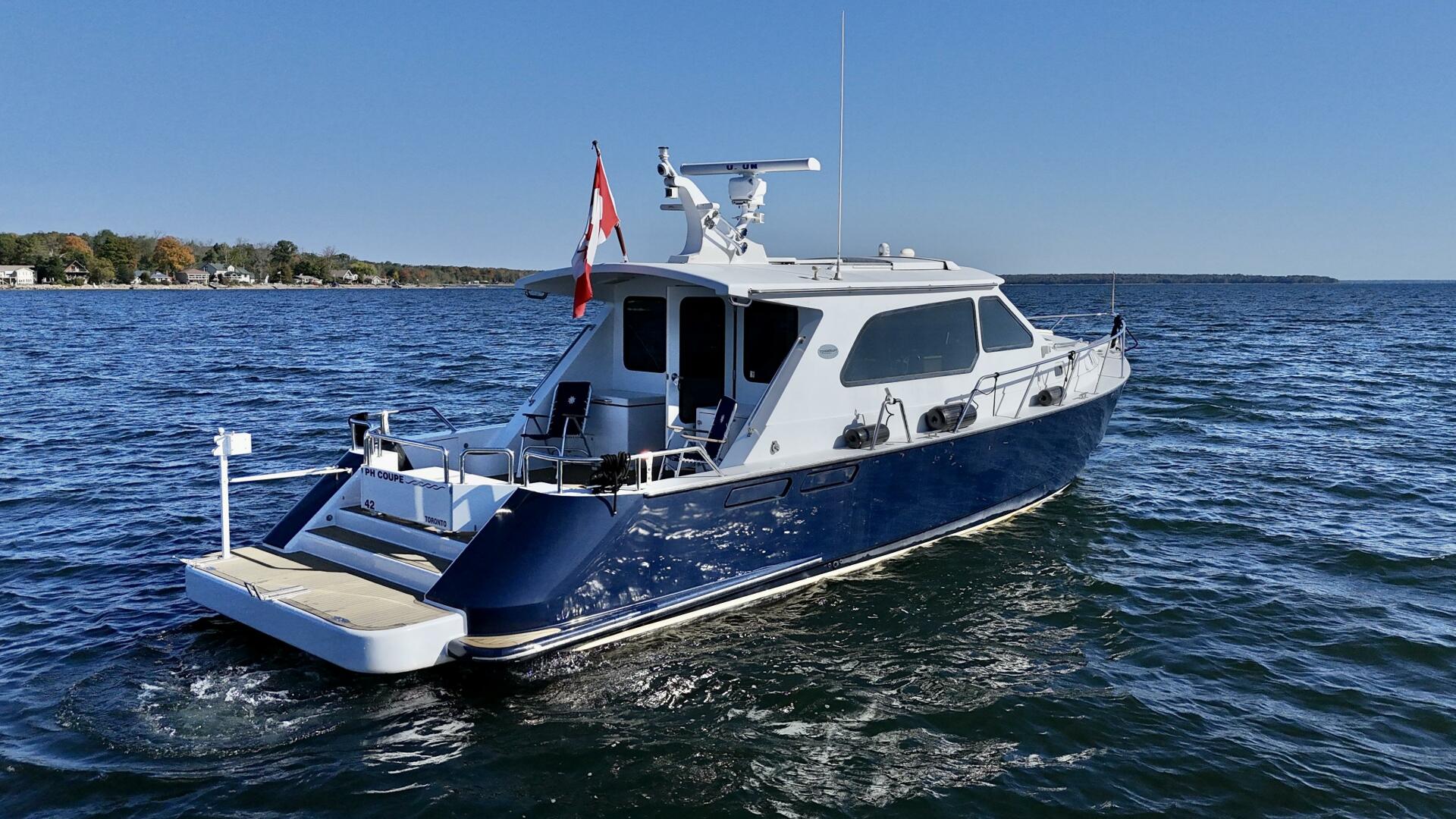 42ft Dovercraft Yacht For Sale
