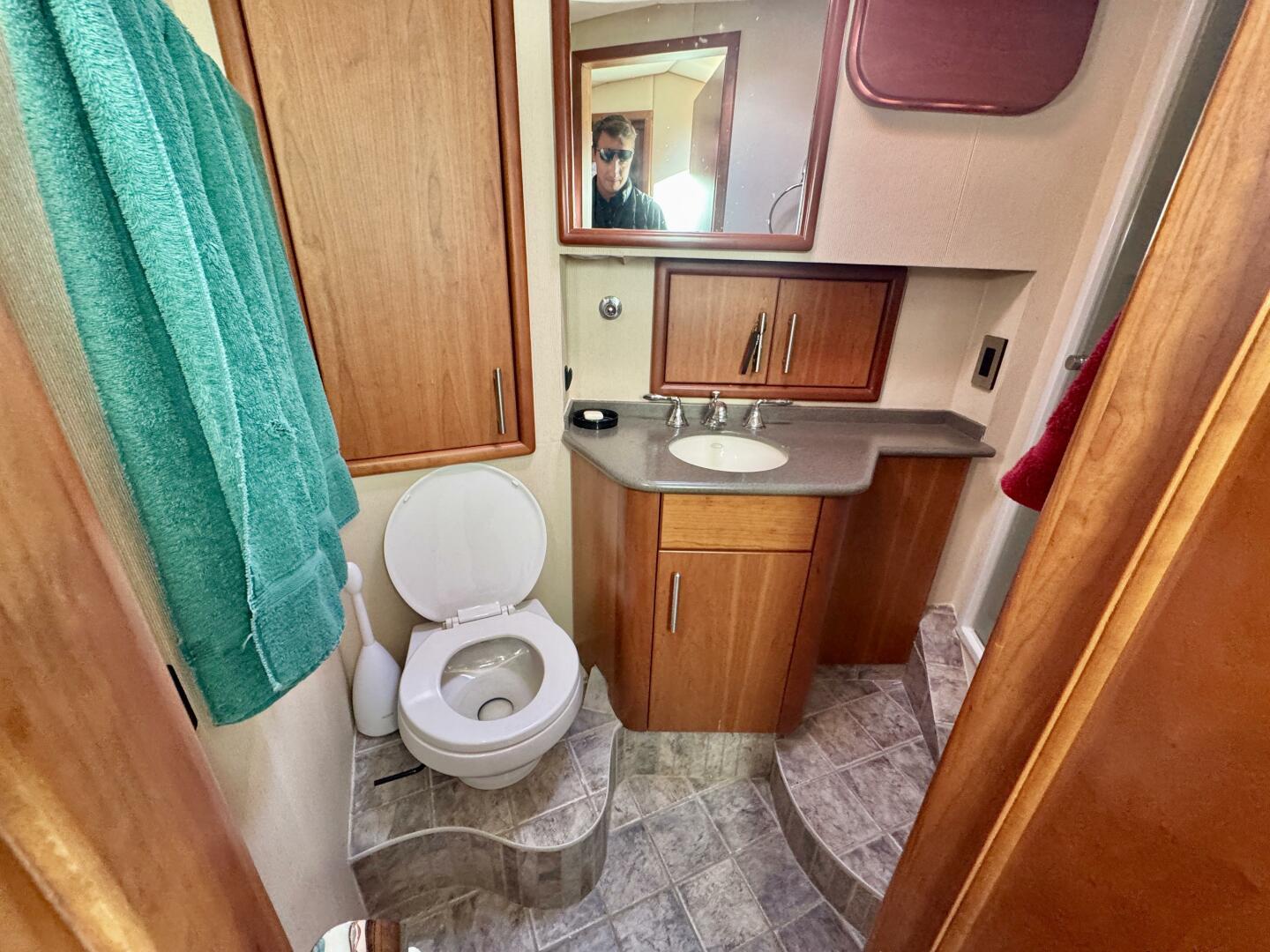 42ft Dovercraft Yacht For Sale