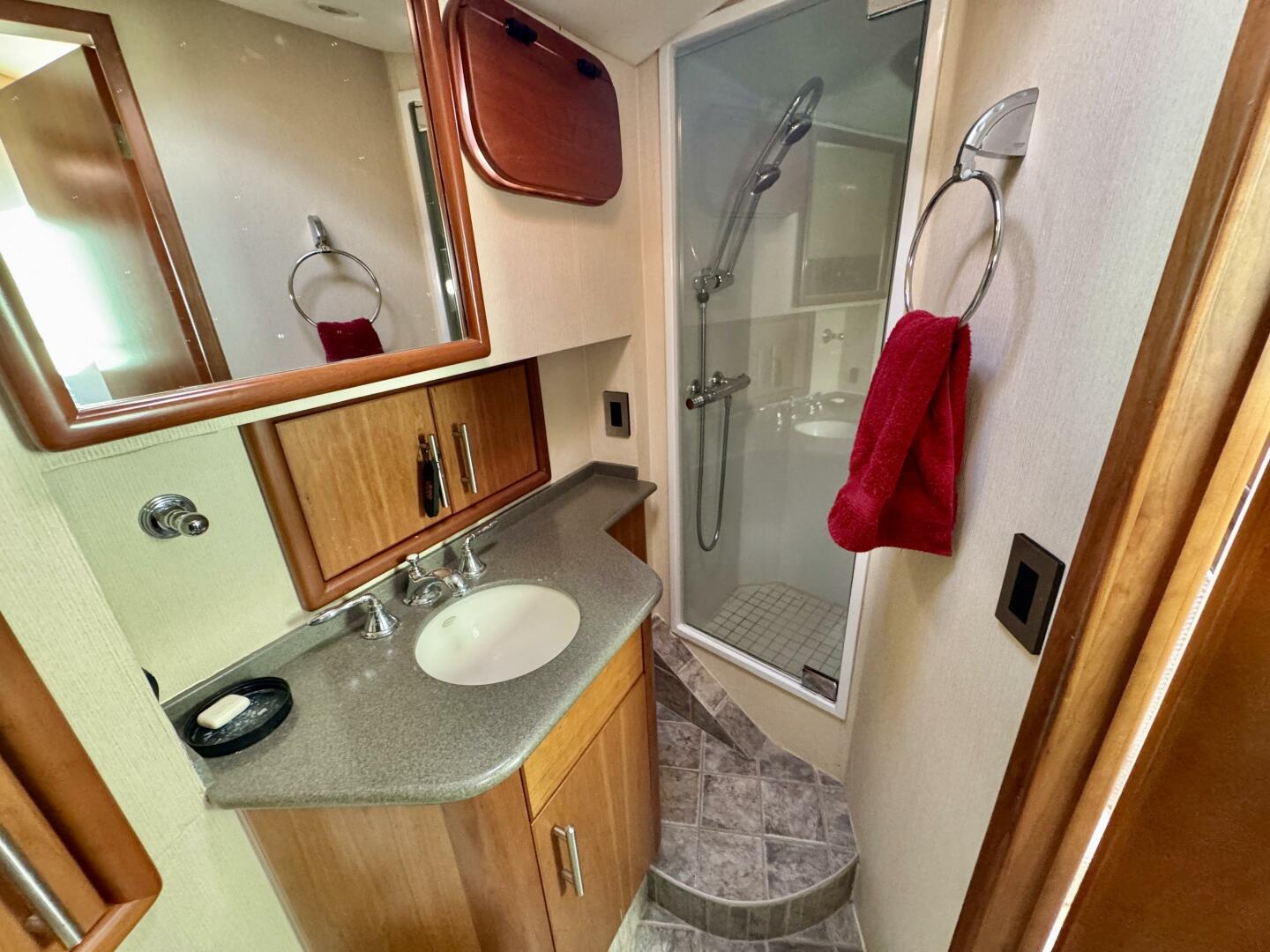 42ft Dovercraft Yacht For Sale