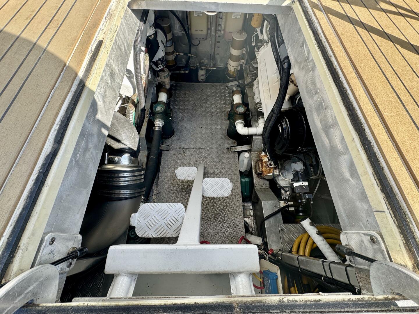 42ft Dovercraft Yacht For Sale