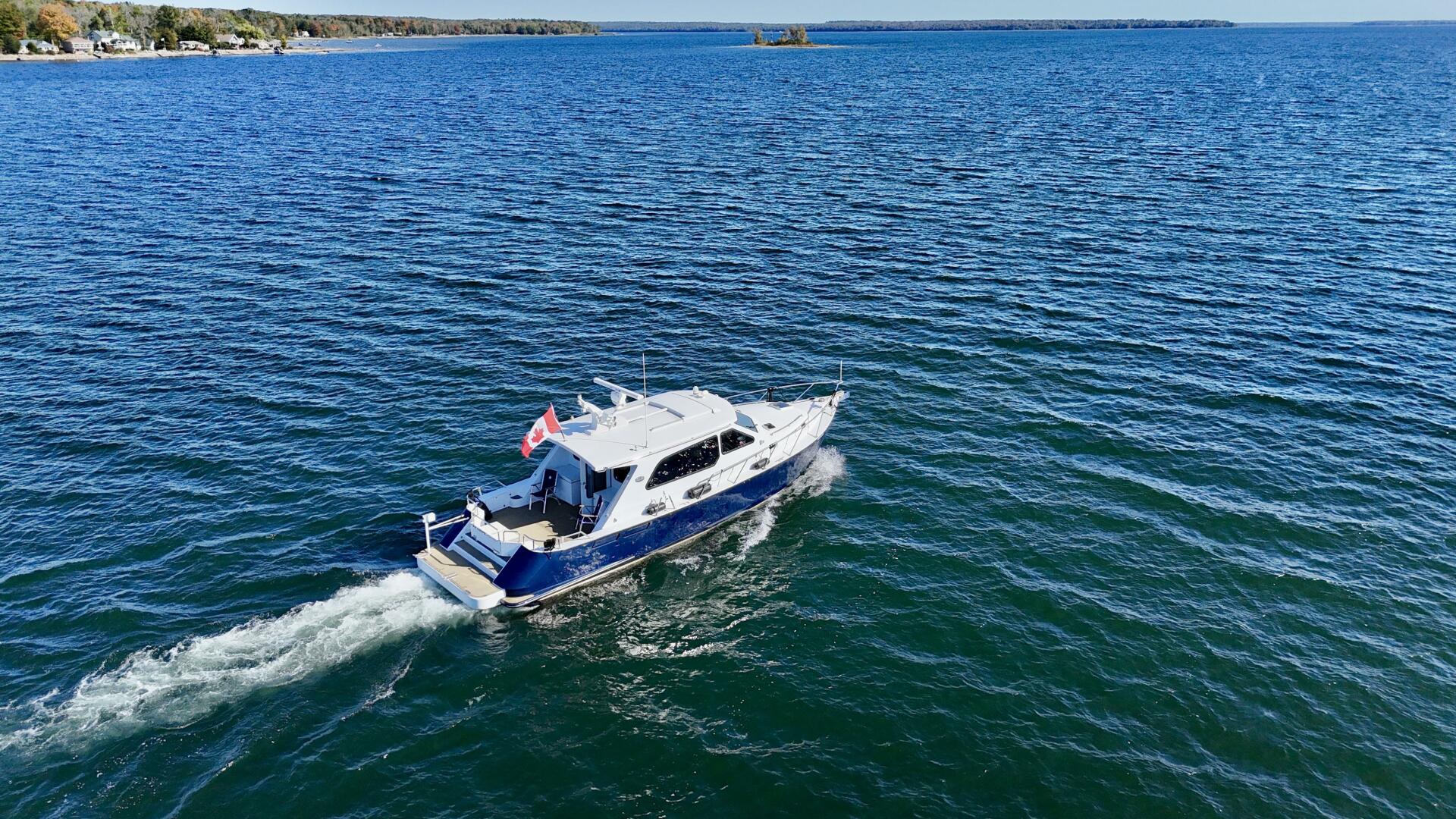 42ft Dovercraft Yacht For Sale