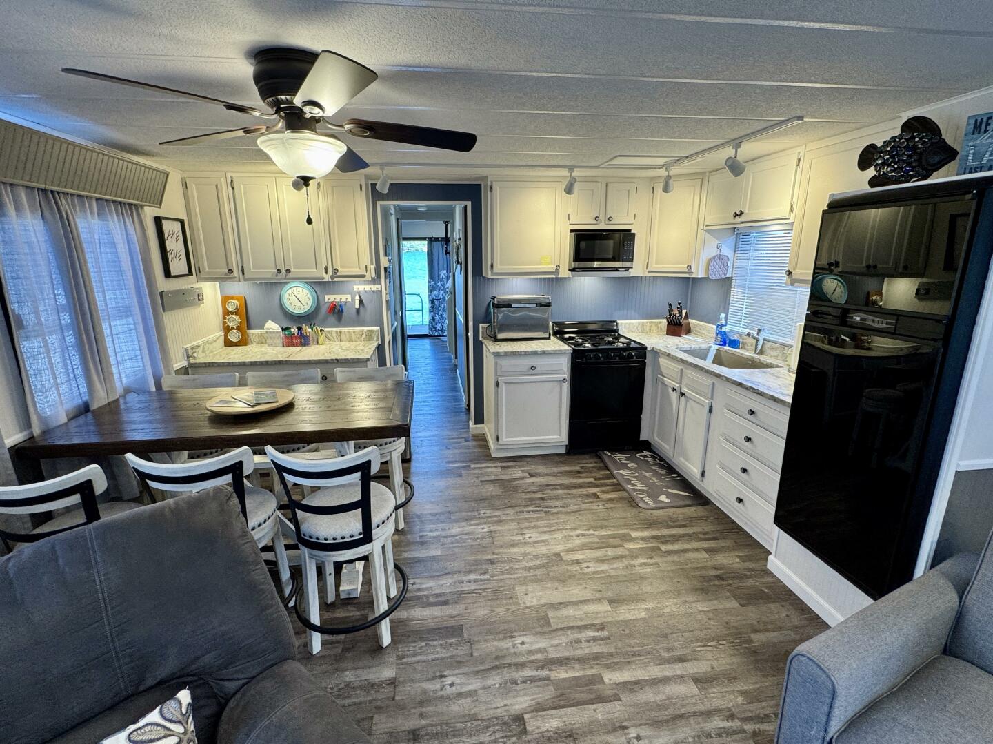 65ft Jamestowner Yacht For Sale