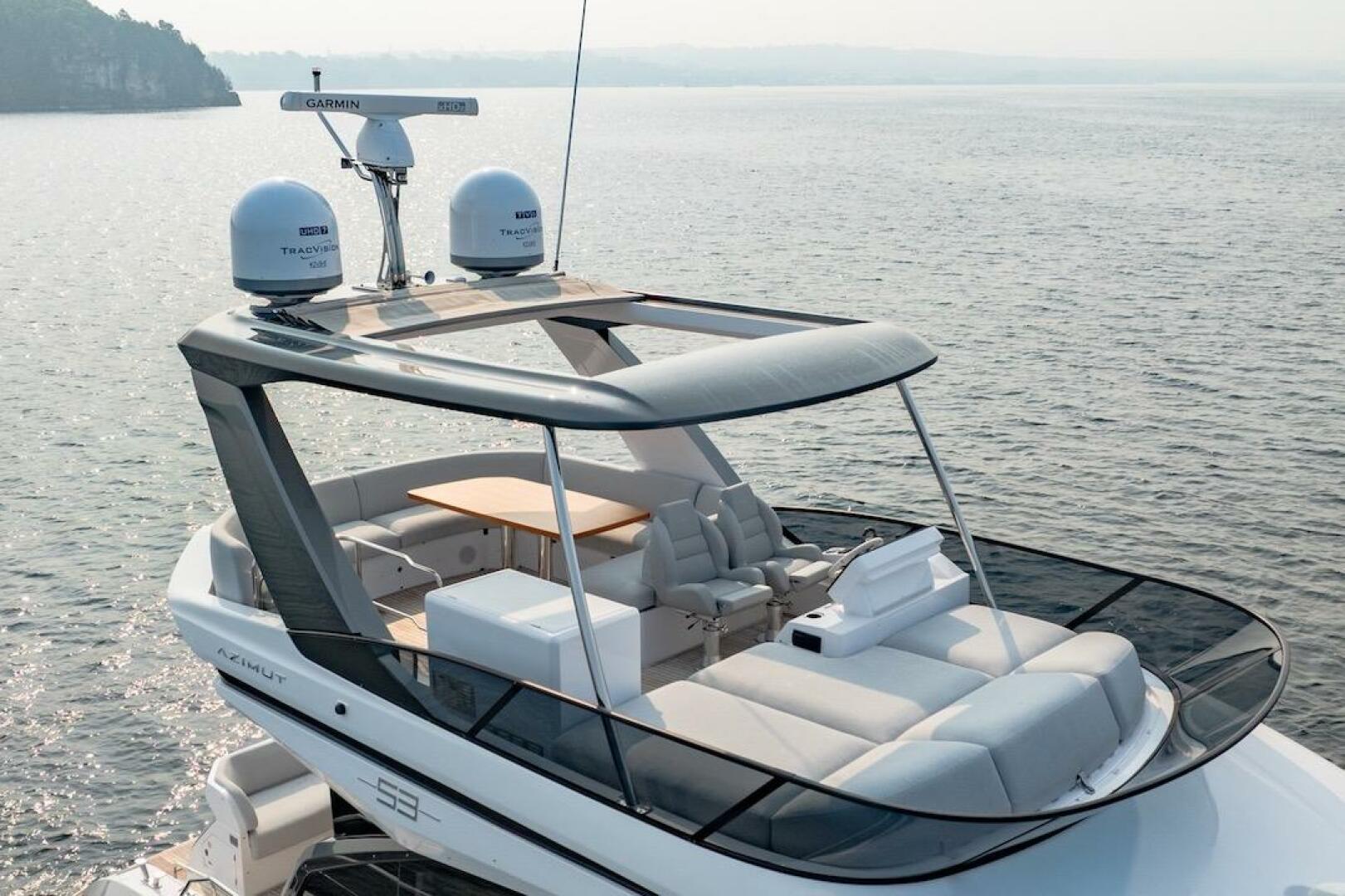 2023 Azimut Fly 53 yacht with sleek design and luxurious sea