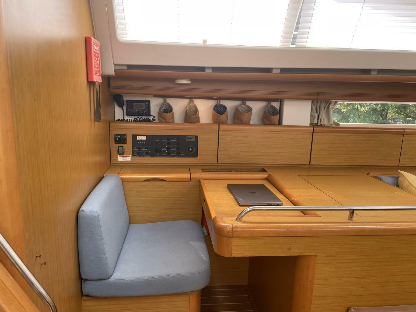 Kindred Spirit 45ft Jeanneau Yacht For Sale