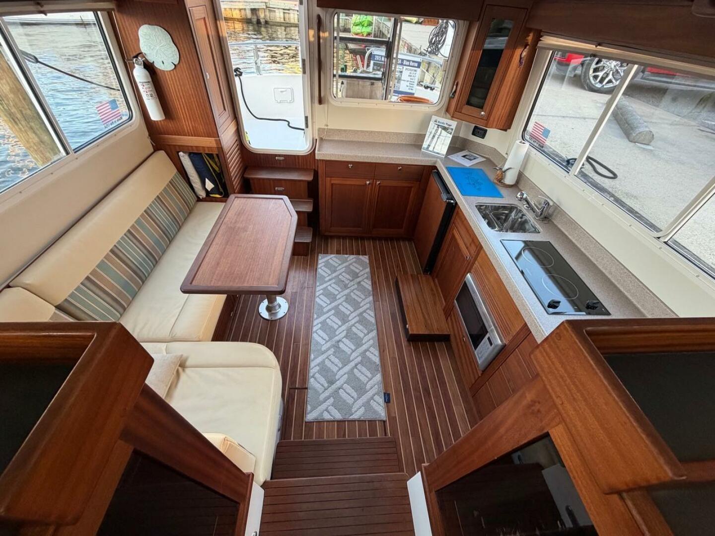 Blue Heron 34ft Nordic Tugs Yacht For Sale
