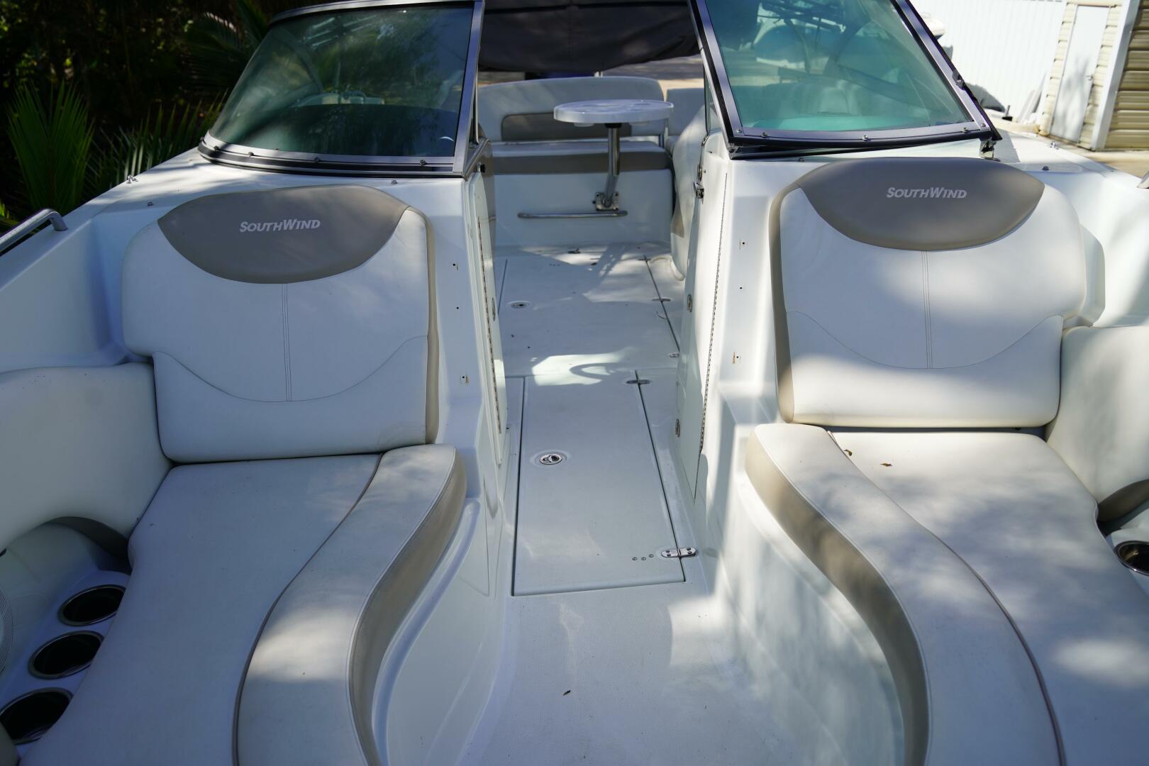 26ft SouthWind Yacht For Sale