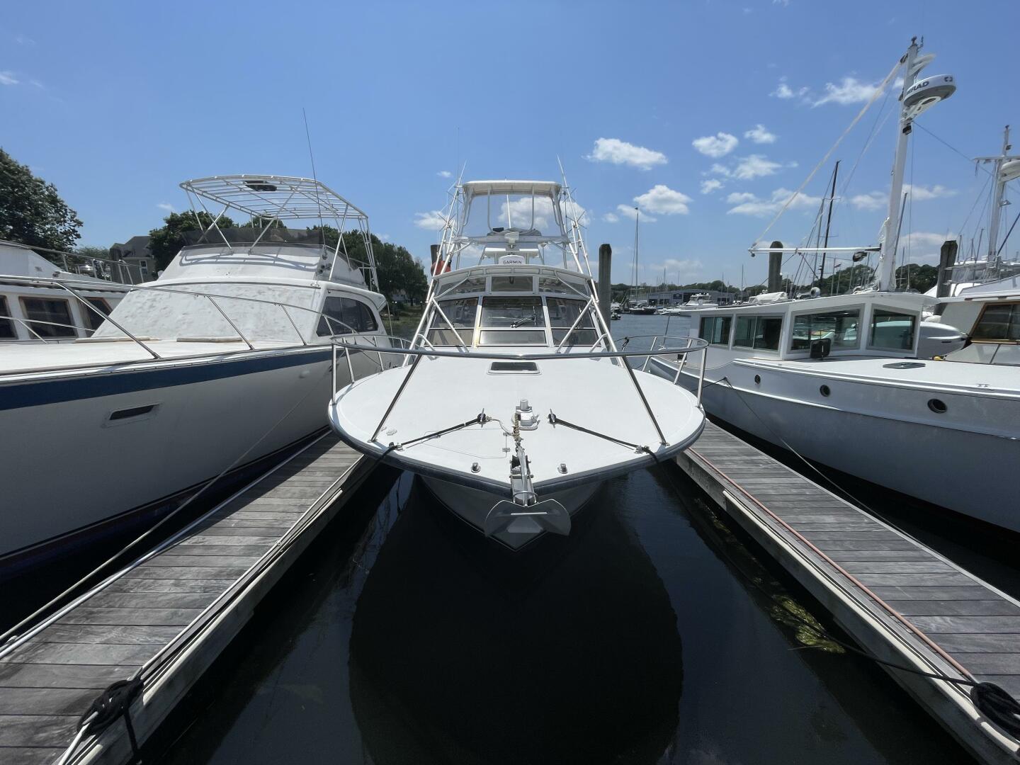 35ft Carolina Classic Yacht For Sale