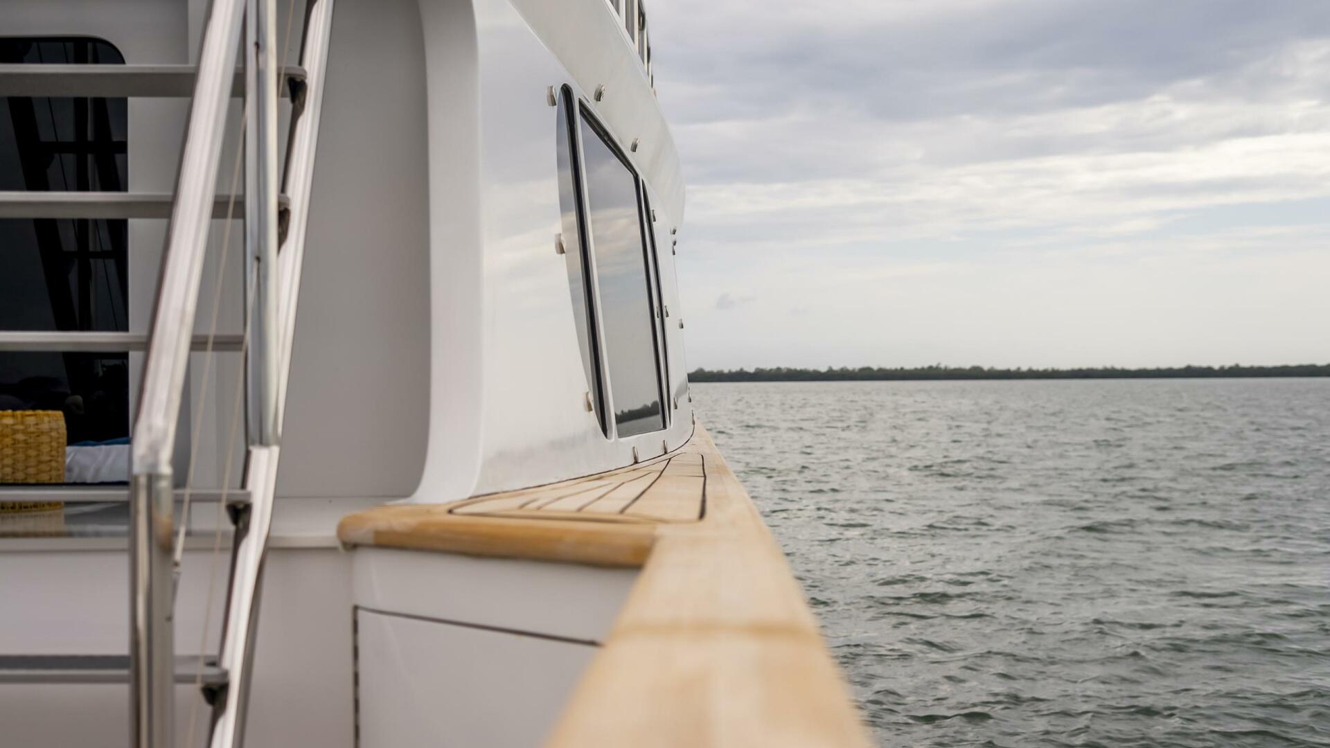 Vessel Image #19