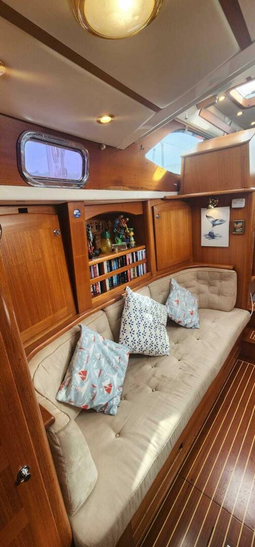 Dawdle 44ft Fantasi Yacht For Sale