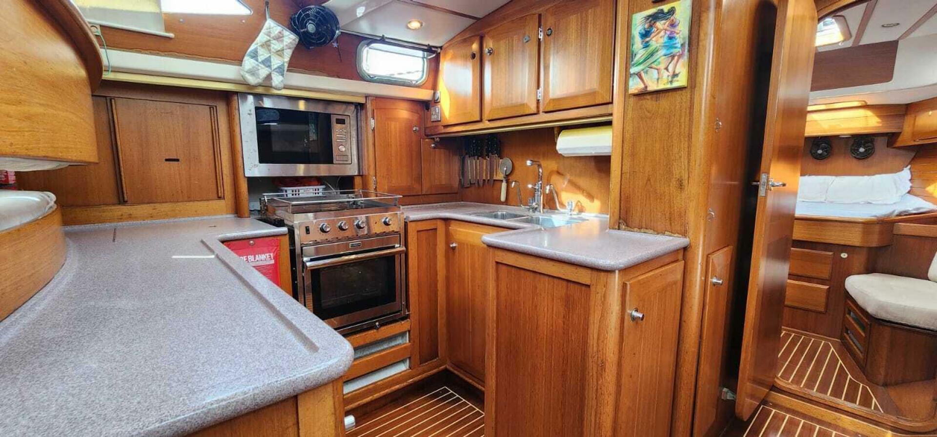 Dawdle 44ft Fantasi Yacht For Sale
