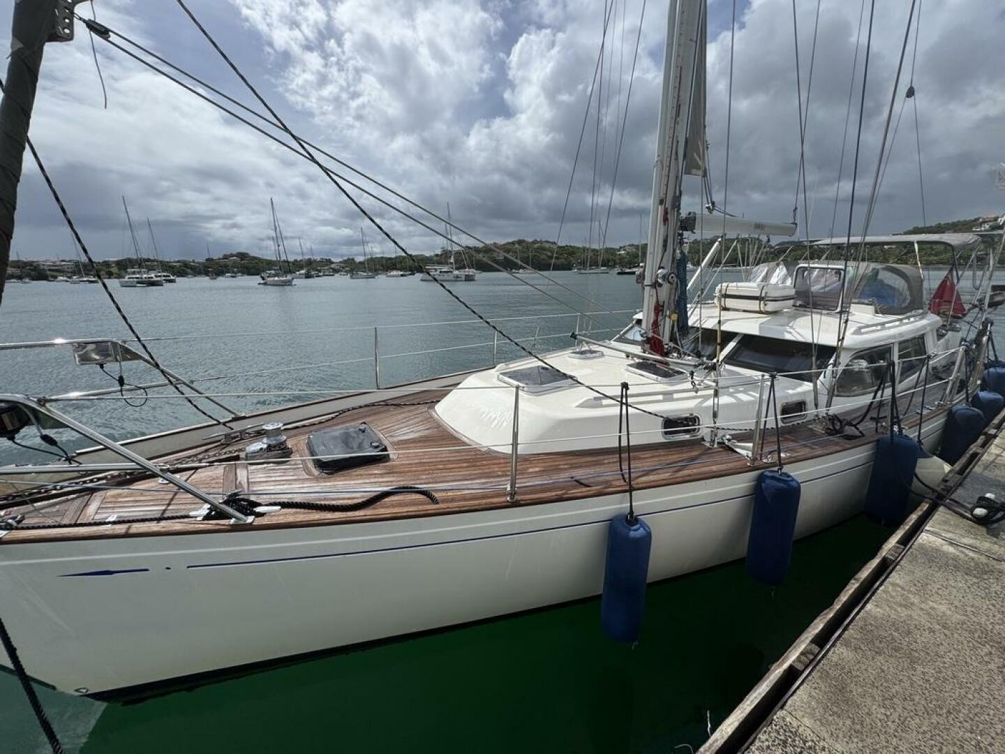 Dawdle 44ft Fantasi Yacht For Sale