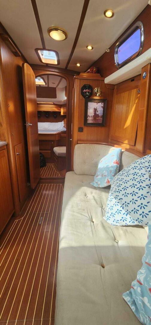 Dawdle 44ft Fantasi Yacht For Sale