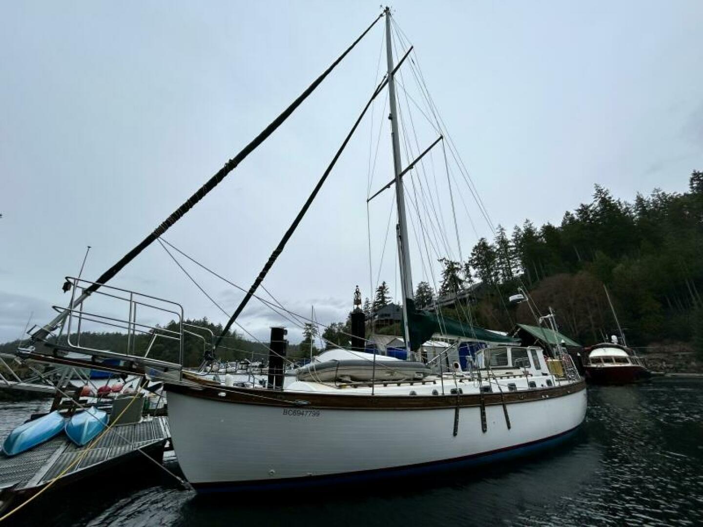 43ft Custom Yacht For Sale