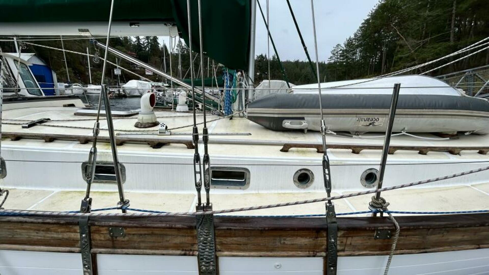 43ft Custom Yacht For Sale
