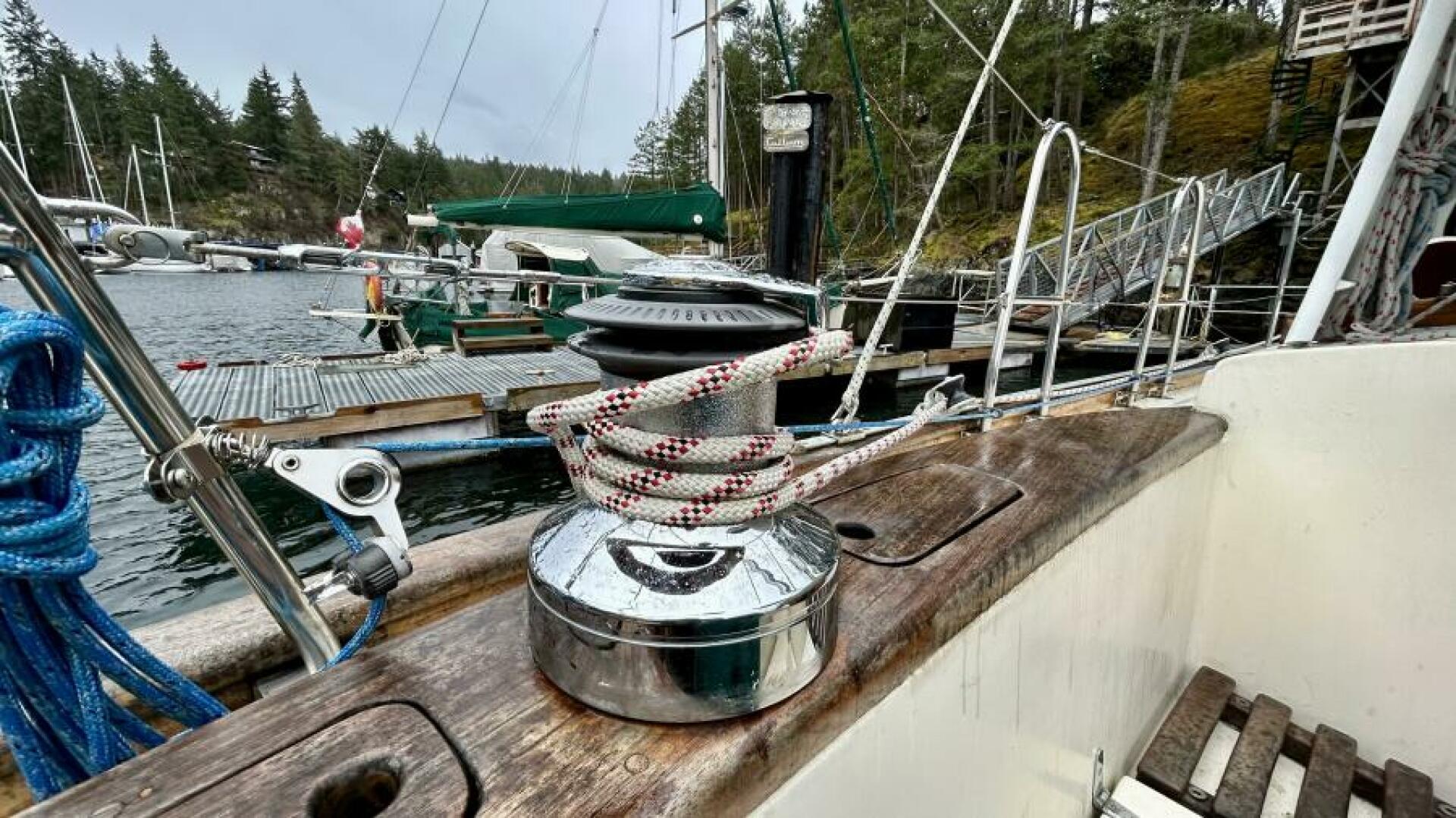 43ft Custom Yacht For Sale