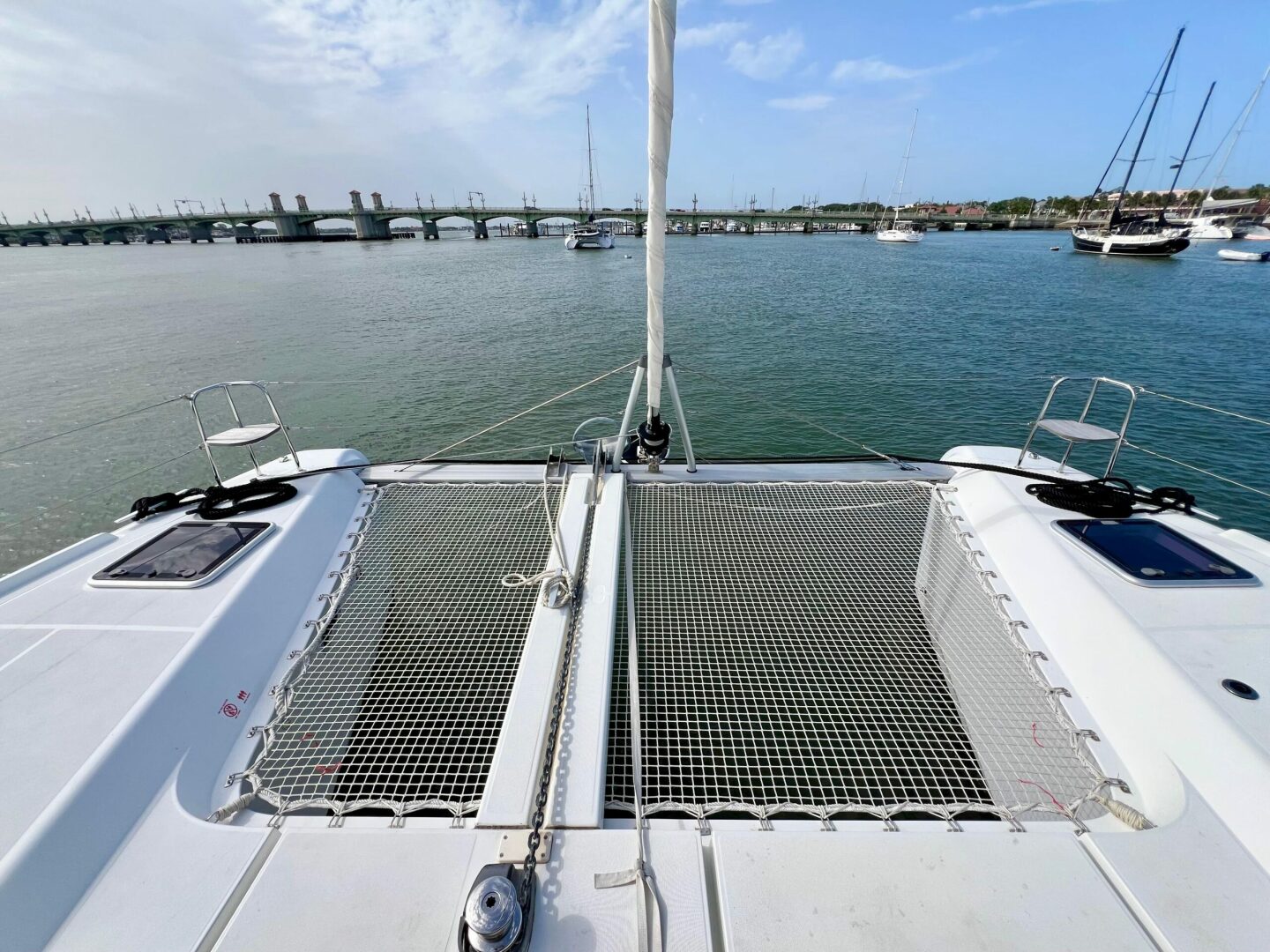 2024-lagoon-42-sail-9832548-20250609123428963-1_XLARGE.jpg