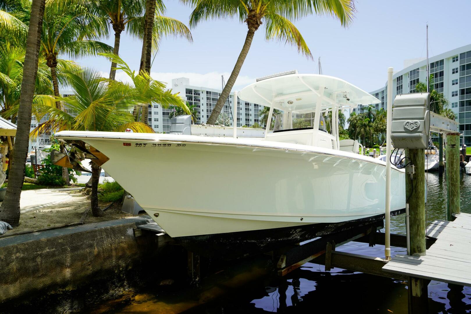 30ft Sea Hunt Yacht For Sale