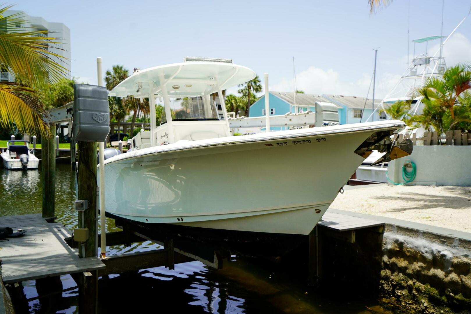 30ft Sea Hunt Yacht For Sale