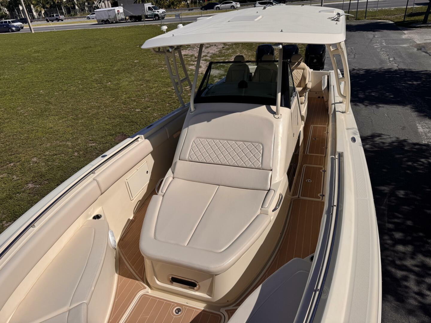 34ft Chris Craft Yacht For Sale